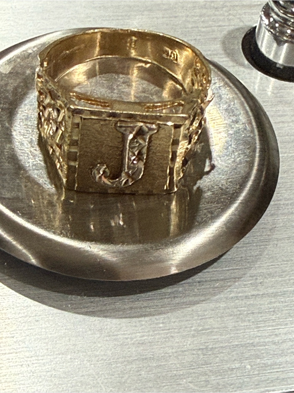 10K Yellow Gold Initial J Ring Filigree Design